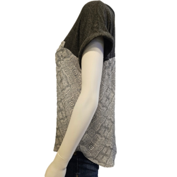 Knox Rose Cap Sleeve Color Block Round Hem Top Size S - Picture 3 of 9